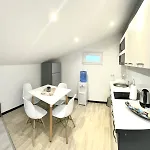 Amina Lägenhet Mostar
